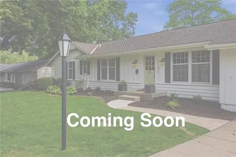 2309 W 104th St, Leawood, KS 66206