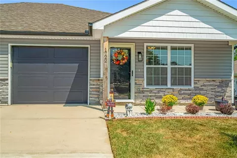 Exterior - 1722 Joann Dr, Raymore, MO 64083 photo 2 of 3