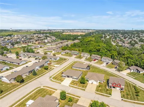 View/Area - 1722 Joann Dr, Raymore, MO 64083 photo 2 of 2