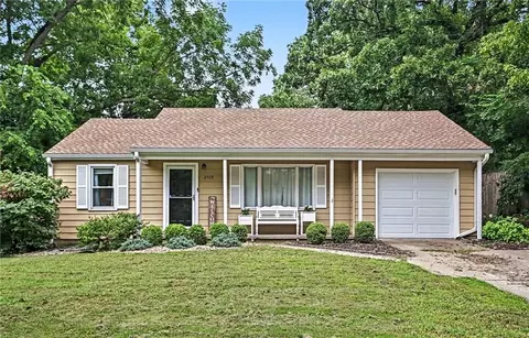 2509 NE 46th Ter, Kansas City, MO 64116