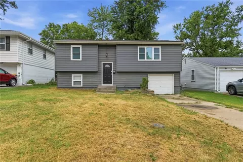 4912 N Smalley Ave, Kansas City, MO 64119