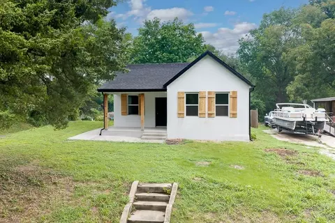 1122 Randolph St, Leavenworth, KS 66048