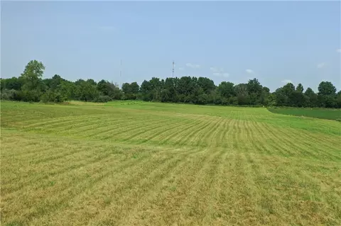 1 Junior Mosley Dr, Brookfield, MO 64628 photo 2