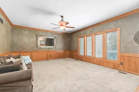 Living - 2525 SE Nottingham Dr, Lees Summit, MO 64063 photo 1 of 6