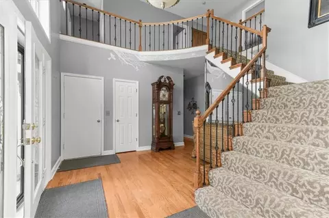 Entry Way - 2525 SE Nottingham Dr, Lees Summit, MO 64063 photo 1 of 5