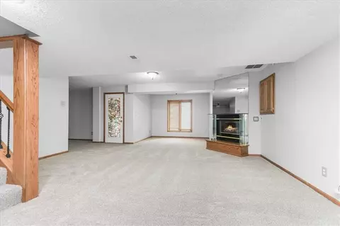 Living - 2525 SE Nottingham Dr, Lees Summit, MO 64063 photo 4 of 6