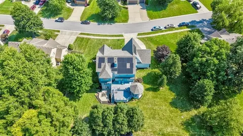 View/Area - 2525 SE Nottingham Dr, Lees Summit, MO 64063 photo 7 of 14