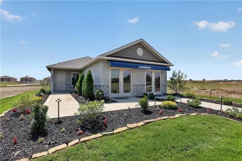 37921 W 207th Ter, Edgerton, KS 66021