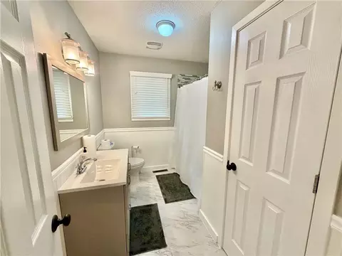 Bath - 709 Milton St, Princeton, MO 64673 photo 1 of 1