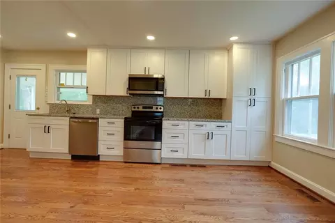 Kitchen - 714 E Gudgell Ave, Independence, MO 64055 photo 1 of 5