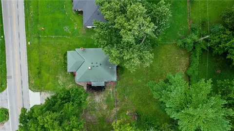 View/Area - 714 E Gudgell Ave, Independence, MO 64055 photo 1 of 2