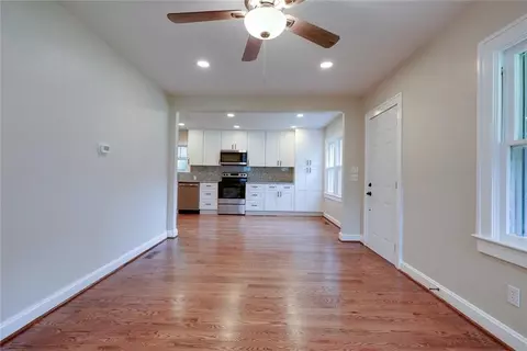 Living - 714 E Gudgell Ave, Independence, MO 64055 photo 2 of 2