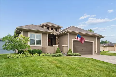 3111 N 118th Ter, Kansas City, KS 66109