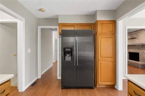 Entry Way - 17 Sandi Cir, Dearborn, MO 64439 photo 2 of 2
