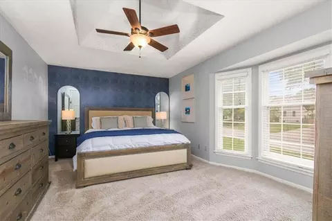 Bedroom - 4524 NW Bramble Trl, Lees Summit, MO 64064 photo 2 of 4