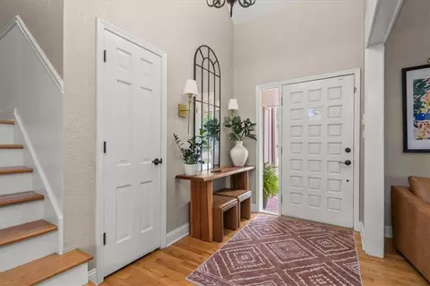 Entry Way - 4524 NW Bramble Trl, Lees Summit, MO 64064 photo 1 of 4