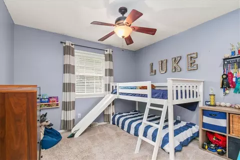 Bedroom - 4524 NW Bramble Trl, Lees Summit, MO 64064 photo 3 of 4