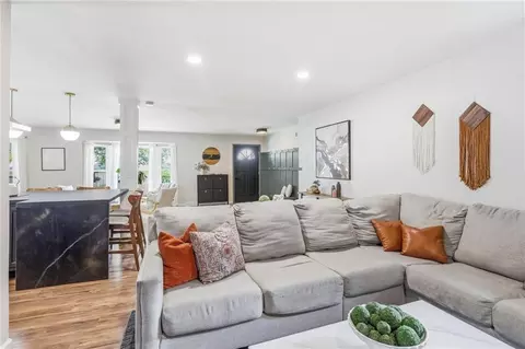 Living - 7705 E 127th St, Grandview, MO 64030 photo 6 of 6