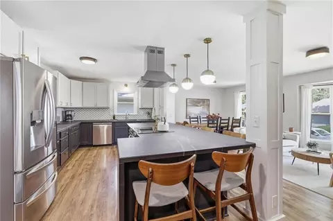 Kitchen - 7705 E 127th St, Grandview, MO 64030 photo 5 of 5