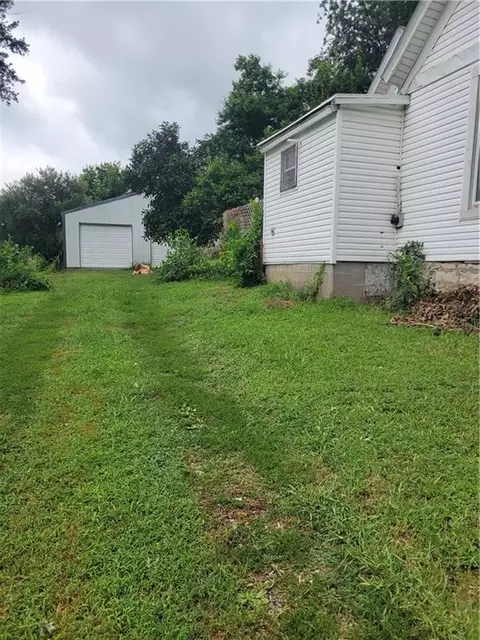 Exterior - 206 Willis St, De Kalb, MO 64440 photo 3 of 4