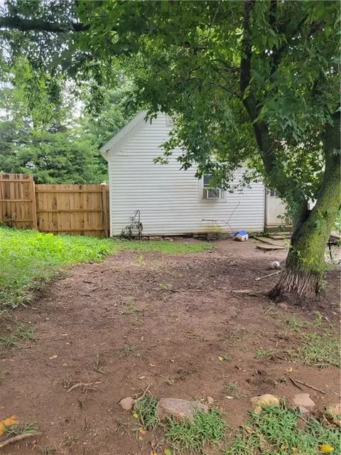 Exterior - 206 Willis St, De Kalb, MO 64440 photo 2 of 4