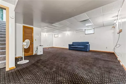 Living - 305 Elm St, Polo, MO 64671 photo 10 of 11