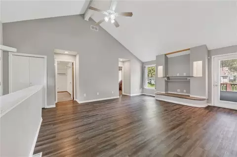 Living - 305 Elm St, Polo, MO 64671 photo 3 of 11