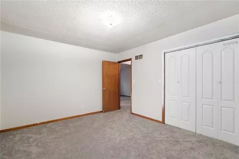 Bedroom - 2825 Tepee Ave, Independence, MO 64057 photo 2 of 4