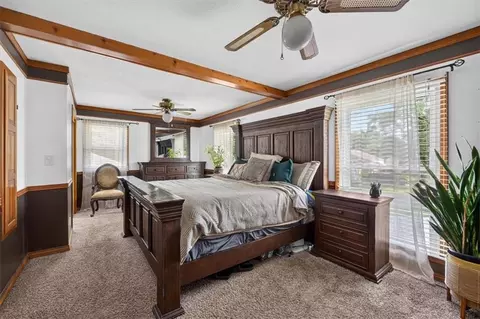 Bedroom - 9304 E 27th St, Independence, MO 64052 photo 2 of 6