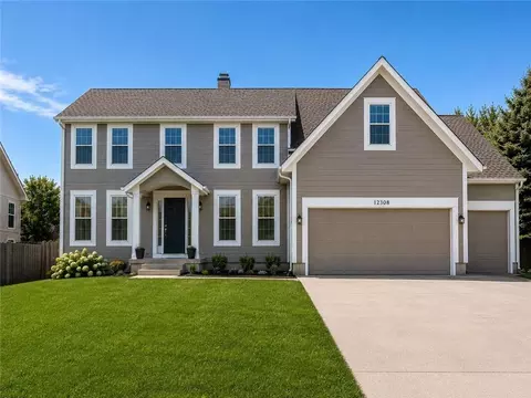 12308 Rosewood St, Overland Park, KS 66209
