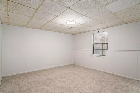 Bedroom - 2829 Tepee Ave, Independence, MO 64057 photo 4 of 6
