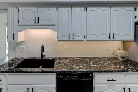 Kitchen - 17800 Bolger Rd #247A, Independence, MO 64055 photo 3 of 7