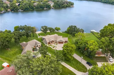 View/Area - 1647 NE Ozark Dr, Lees Summit, MO 64086 photo 1 of 6