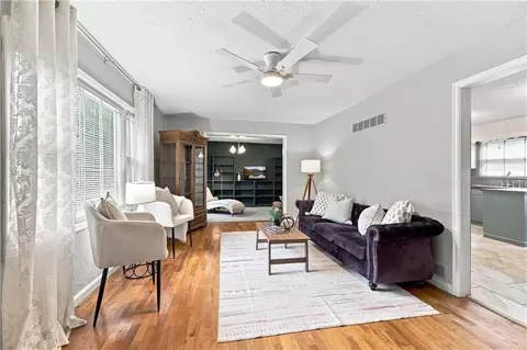 Living - 1007 S Logan Ave, Independence, MO 64050 photo 1 of 3