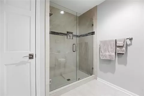 332 NE Warrington Ct, Lees Summit, MO 64064 photo 38