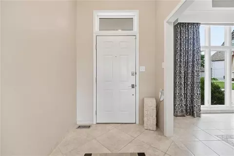 332 NE Warrington Ct, Lees Summit, MO 64064 photo 7