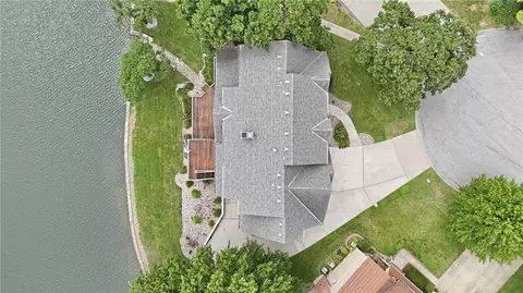 332 NE Warrington Ct, Lees Summit, MO 64064 photo 66