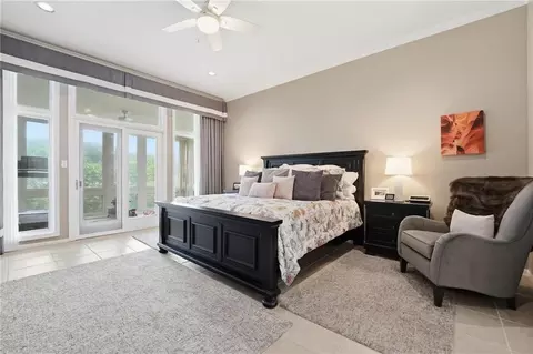 332 NE Warrington Ct, Lees Summit, MO 64064 photo 11
