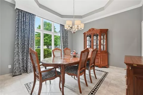 332 NE Warrington Ct, Lees Summit, MO 64064 photo 9