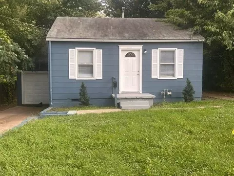 Exterior - 11219 E 24th St, Independence, MO 64052 photo 3 of 4
