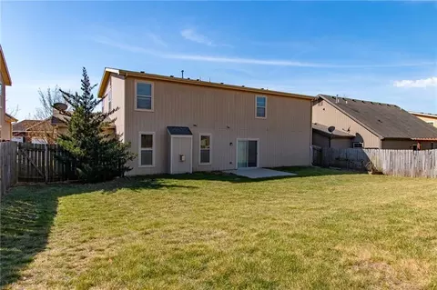 Exterior - 5714 Silverstone Dr, Lawrence, KS 66049 photo 6 of 7