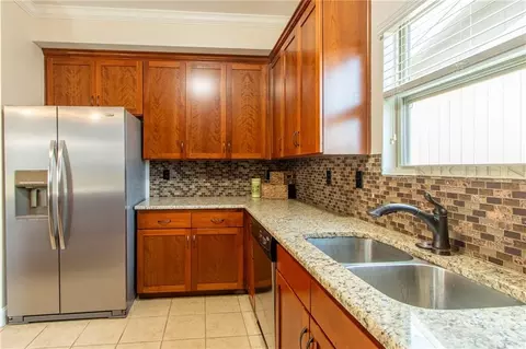 Kitchen - 5714 Silverstone Dr, Lawrence, KS 66049 photo 3 of 4