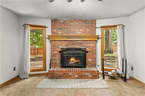 Living - 4401 NE Hoit Dr, Lees Summit, MO 64064 photo 5 of 5