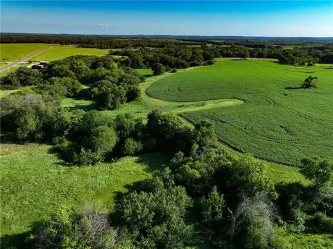 lot2 SW Burlingame Rd, Wakarusa, KS 66546