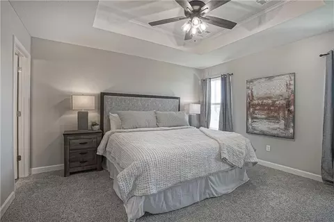 Bedroom - 21107-21109 E 8th St, Independence, MO 64056 photo 11 of 12