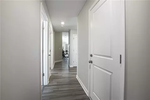 Entry Way - 21107-21109 E 8th St, Independence, MO 64056 photo 3 of 6