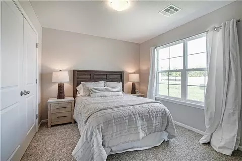 Bedroom - 21107-21109 E 8th St, Independence, MO 64056 photo 1 of 12