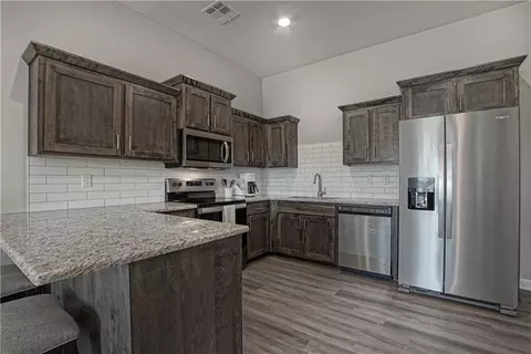 Kitchen - 21107-21109 E 8th St, Independence, MO 64056 photo 3 of 5