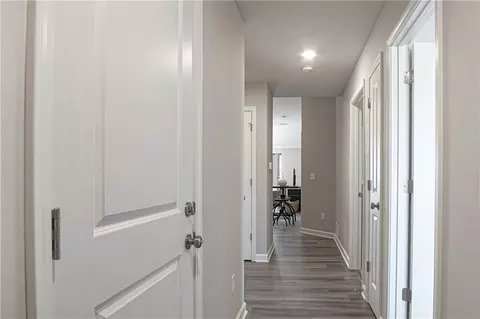 Entry Way - 21107-21109 E 8th St, Independence, MO 64056 photo 1 of 6