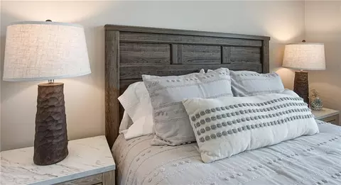 Bedroom - 21107-21109 E 8th St, Independence, MO 64056 photo 2 of 12
